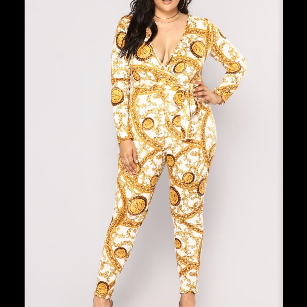 NWT SOLD OUT FASHION NOVA JUMPSUIT
